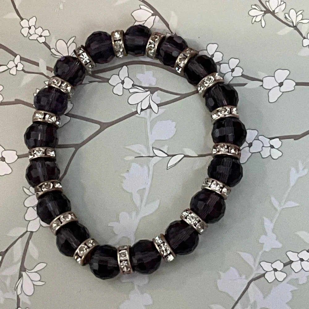 ❄️ Plunder | Elegant Purple/Silver Beaded Bracelet